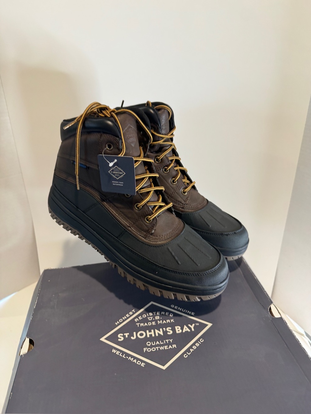 St. John's Bay Mens Hatley Flat Heel Lace Up Waterproof Boots 10.5